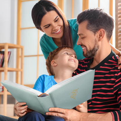 El libro de recuerdos para bebés The New Chapters